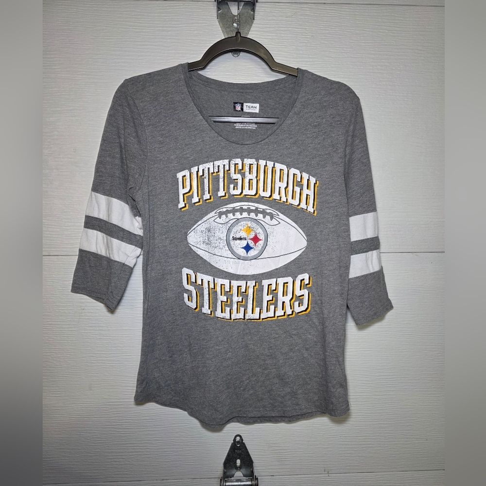 NFL Team Apparel Gray Women's Tee with White NFL Shield